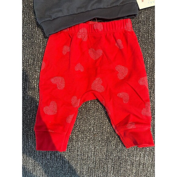 outfit - Picture 3 of 4